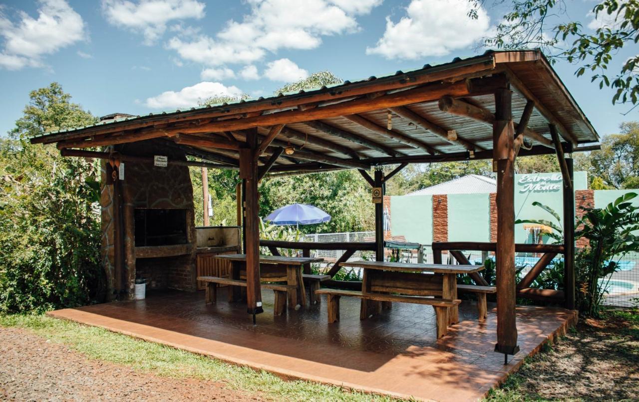 Estrella Del Monte Lodge *