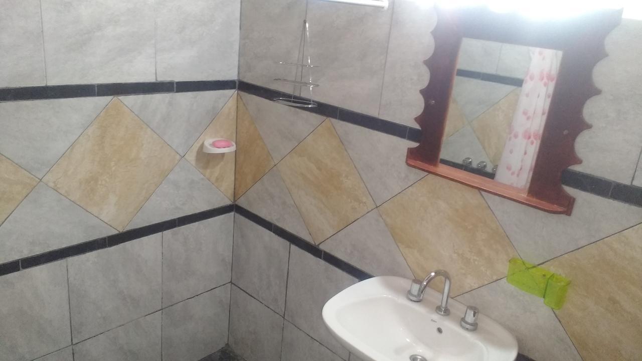 Estrella Del Monte